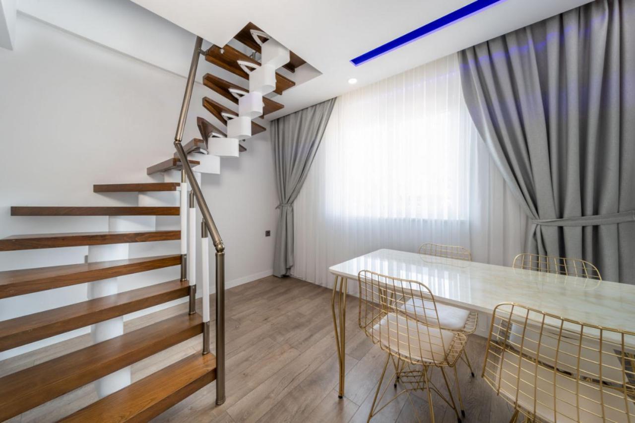 Modern And Central Duplex Apartment Near Beach In Antalya Antália Exterior foto